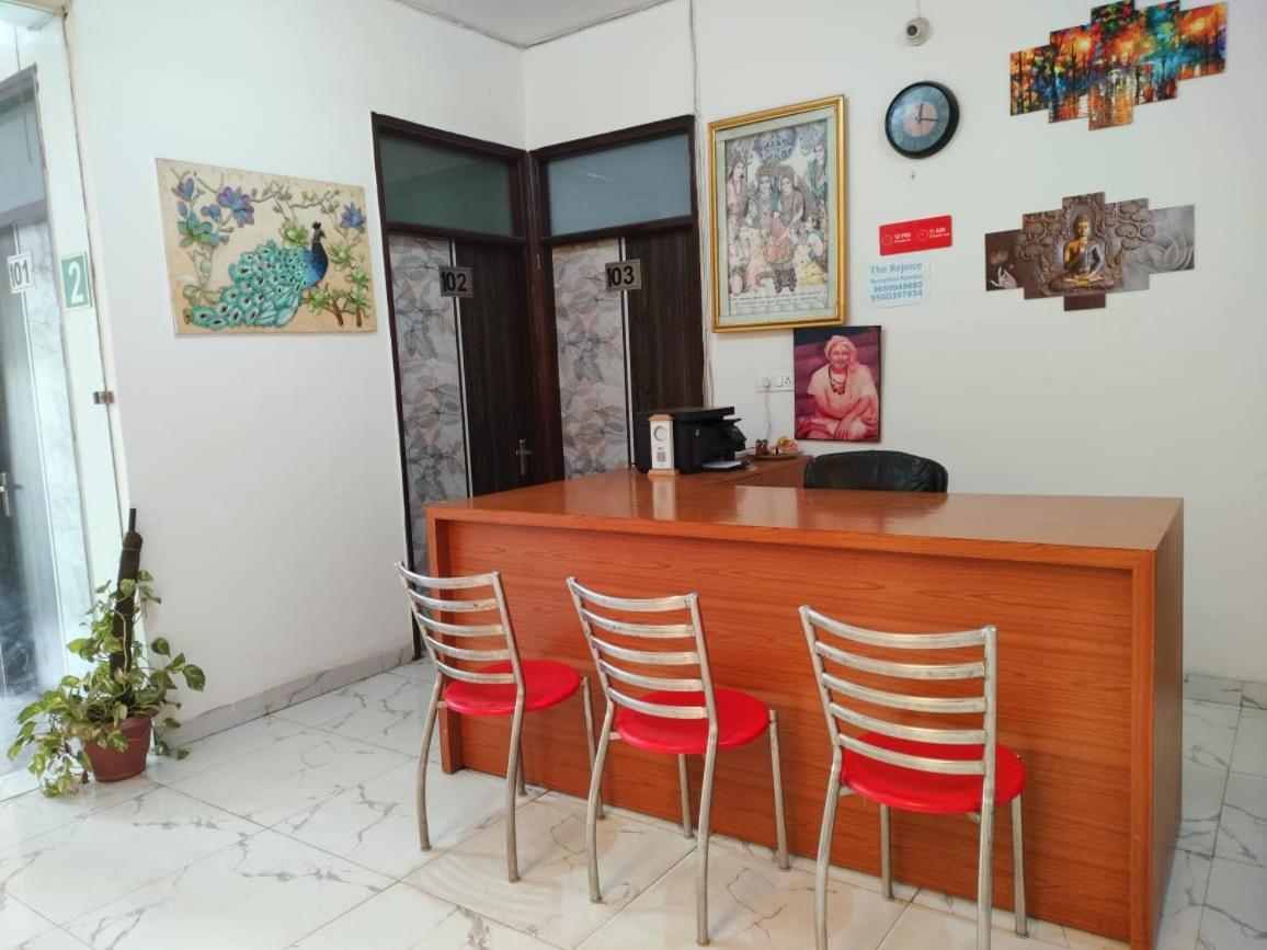 The Rejoice Hotel & Guesthouse Greater Noida Eksteriør billede